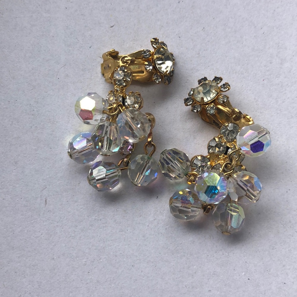 Cute rhinestone clip on earrings
